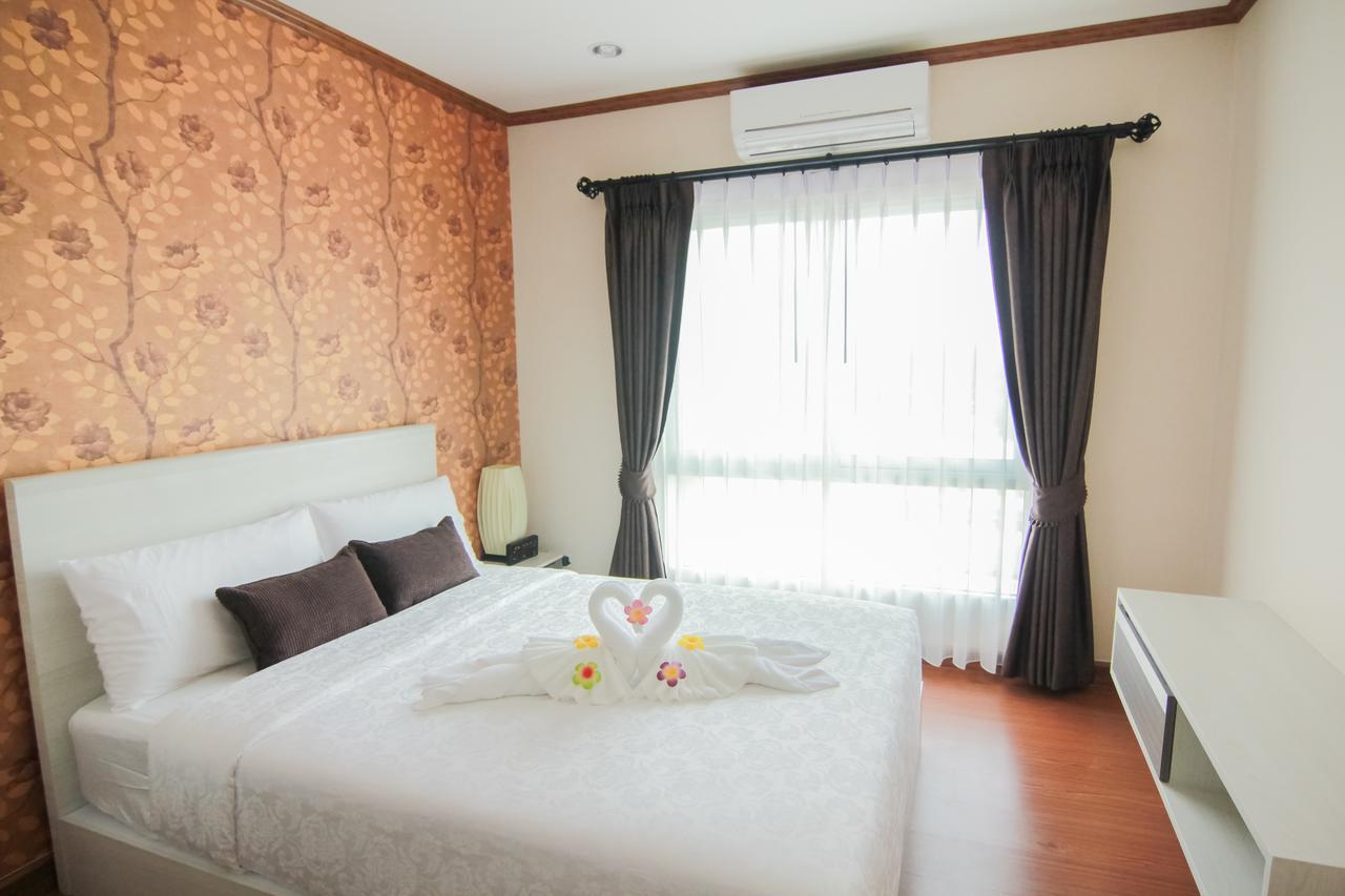 Tada Condotel Бурирам Экстерьер фото